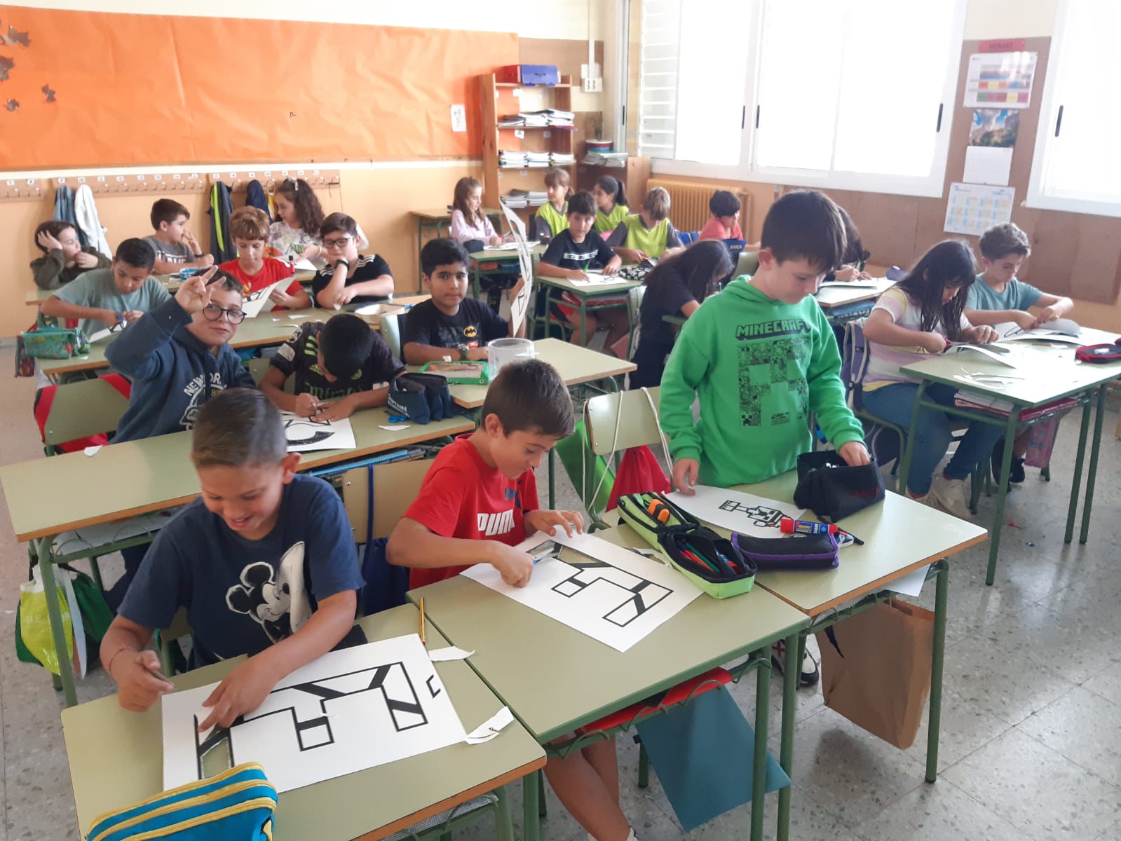 7c82c00b-ac40-473c-8d89-6b2327306ec6