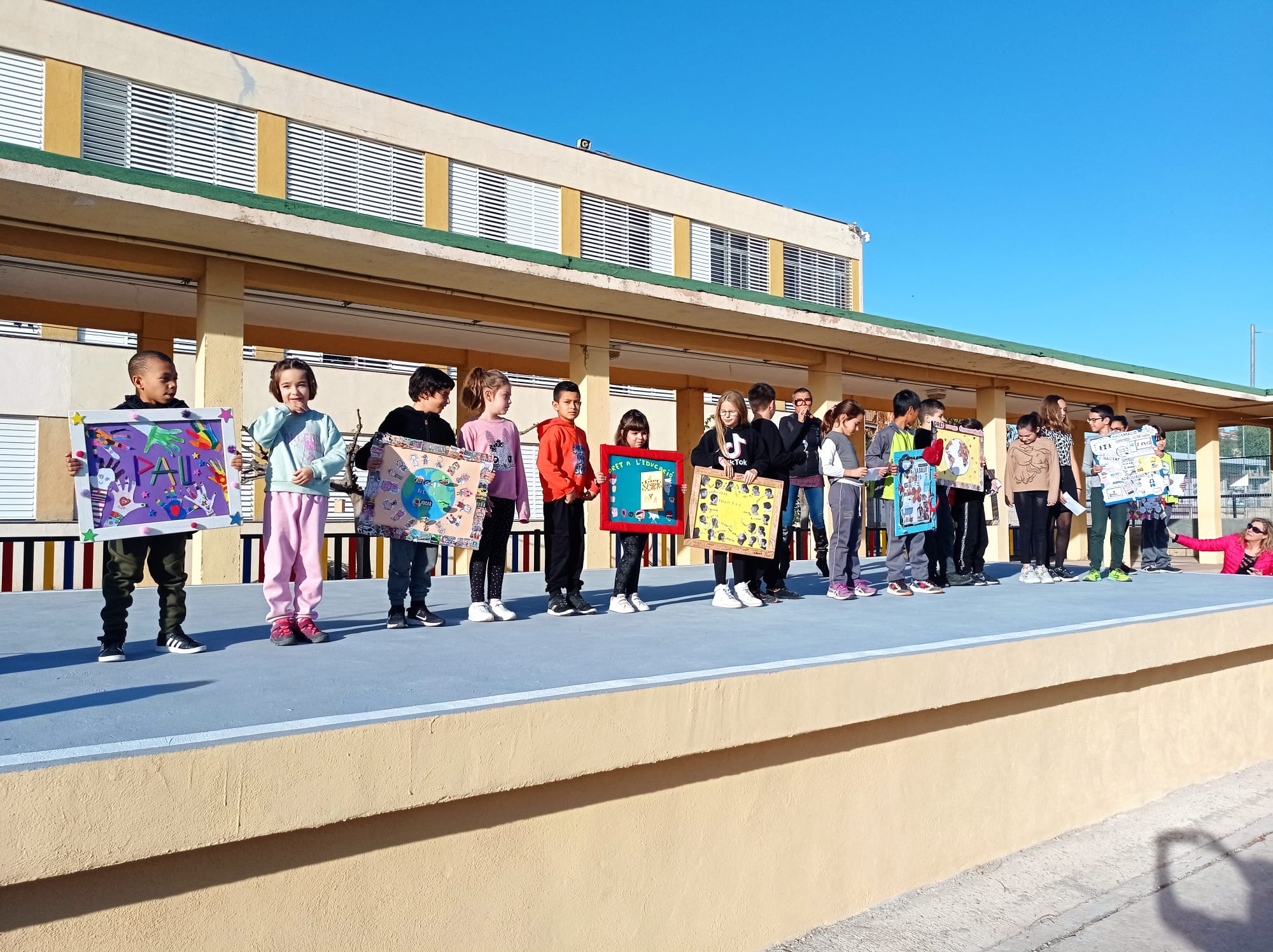 a5d5a962-8c5b-4be0-a44c-1c779c72139b