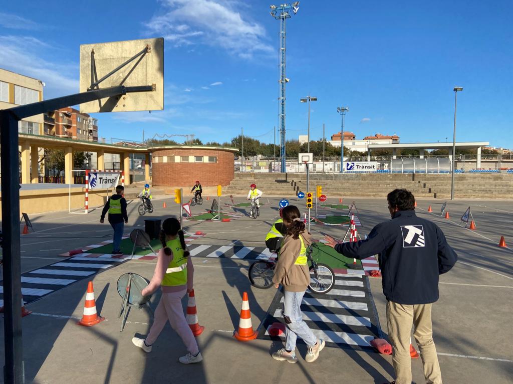 f62712ab-84c4-4e20-975a-58e0ac27e90d