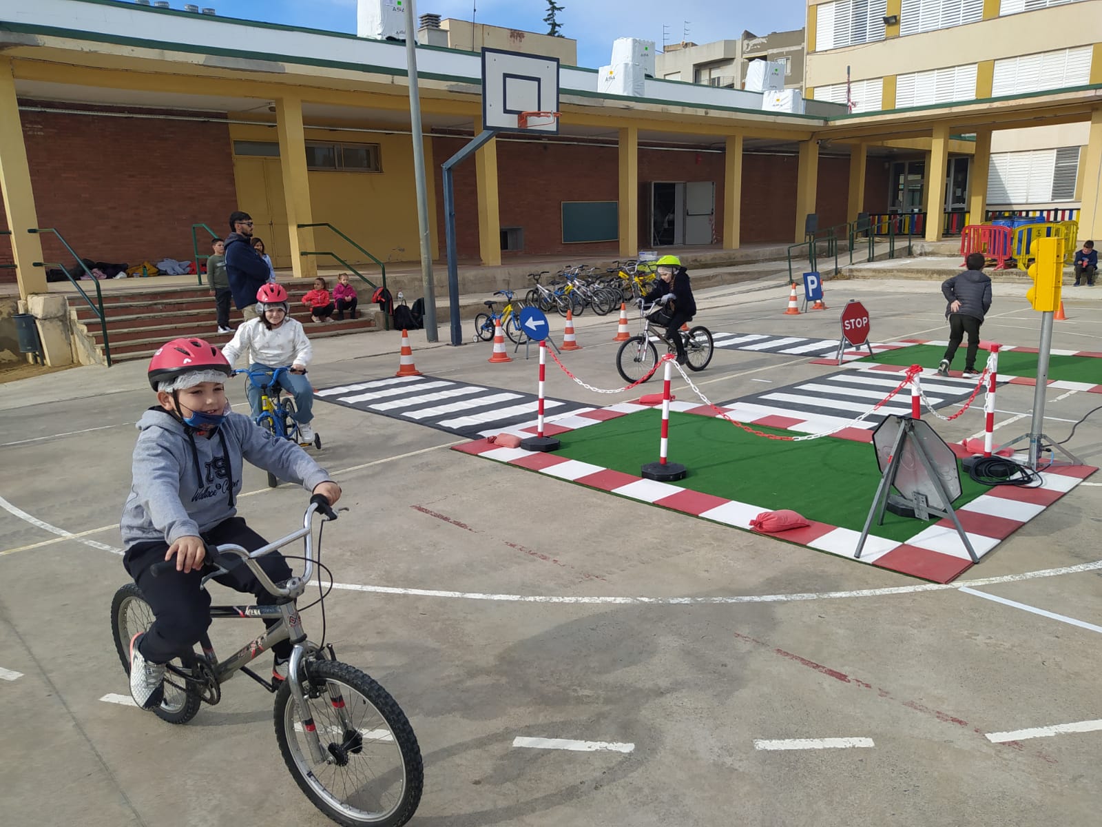 d81afab7-5f46-436d-928d-04e9d03c107d