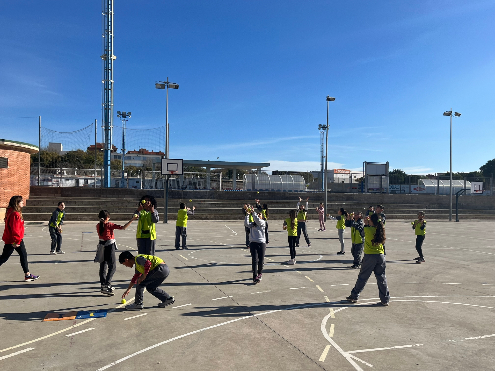 13abbf5e-e6b4-4934-93c3-42c28d795970