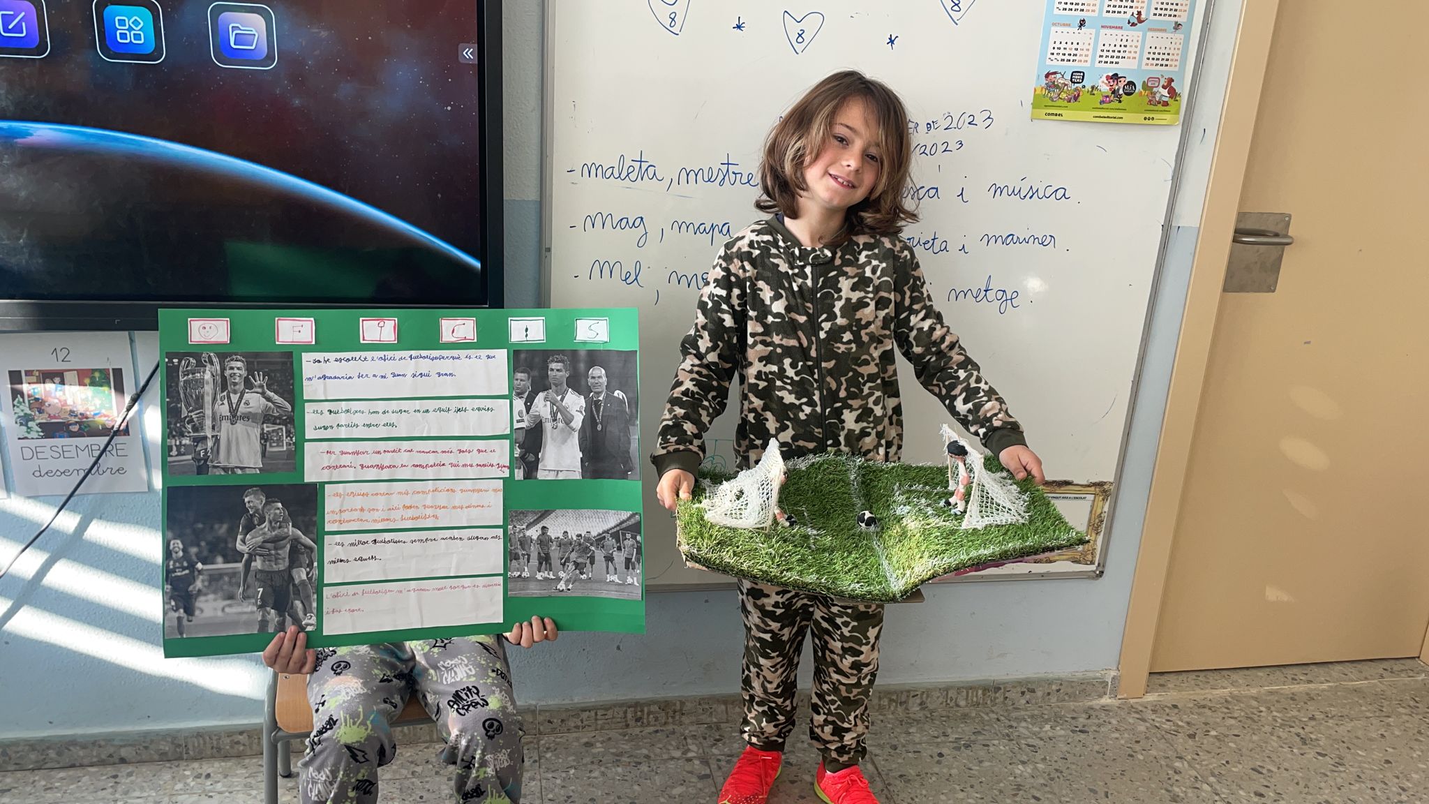 75130675-817e-483d-b690-ff2f89fd76d3