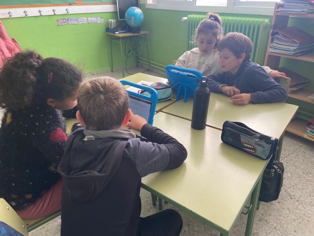 a7a76b64-2309-45a3-bf28-697691a40ac3