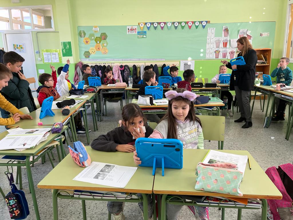 a81937bf-6992-425b-b9fe-9689c05e0a63