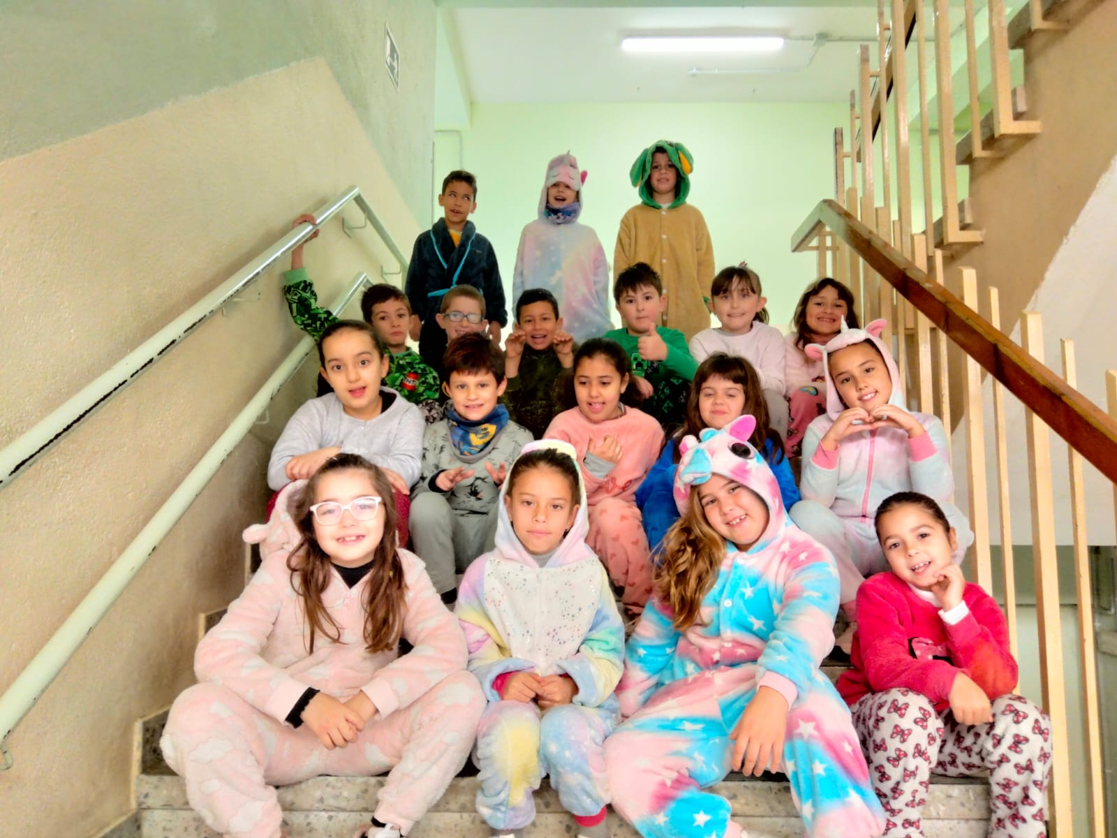 caa9ece8-7fdc-4863-8d9e-efa1221a7127