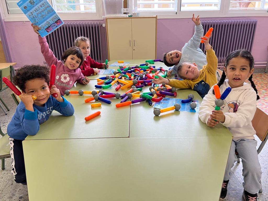 276e7773-729b-49ce-8d26-1489f25c9bba