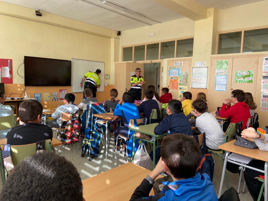 WhatsApp Image 2023-03-30 at 12.50.11 (2)