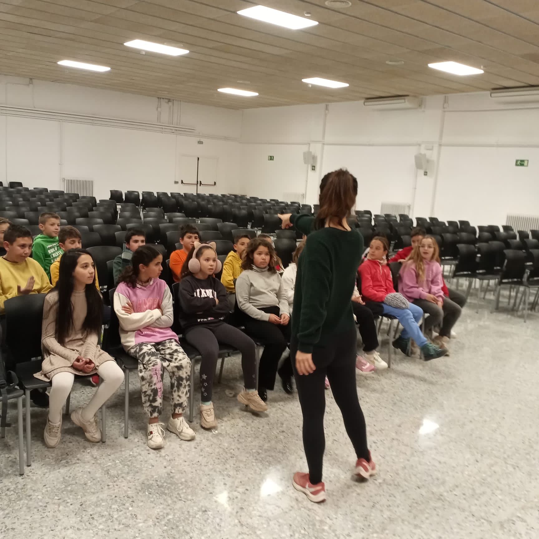 dbcdf412-56db-4765-ae66-94975daf17b1