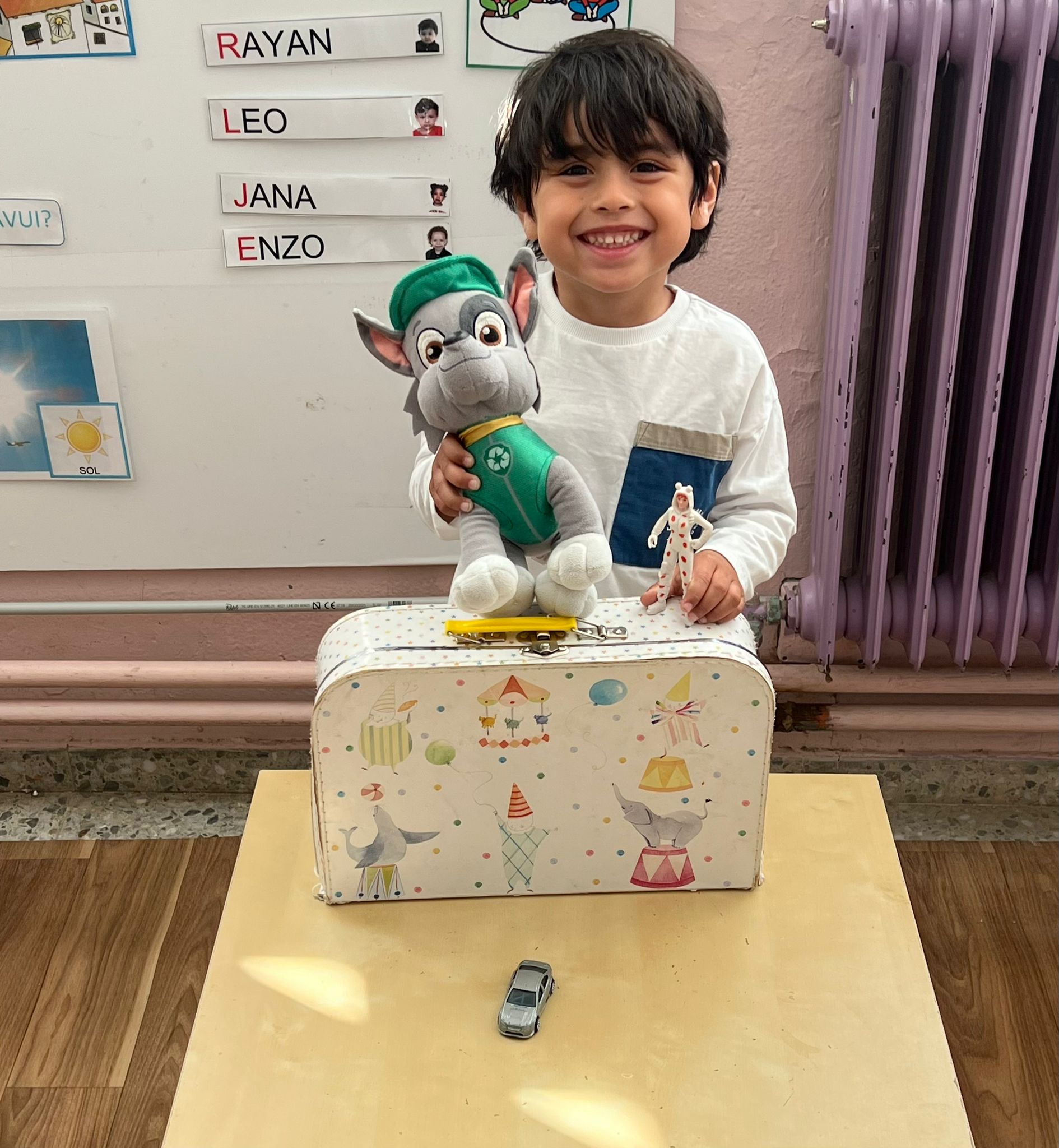 b5e0bac3-b42d-4bc8-b418-03d47d510e5a