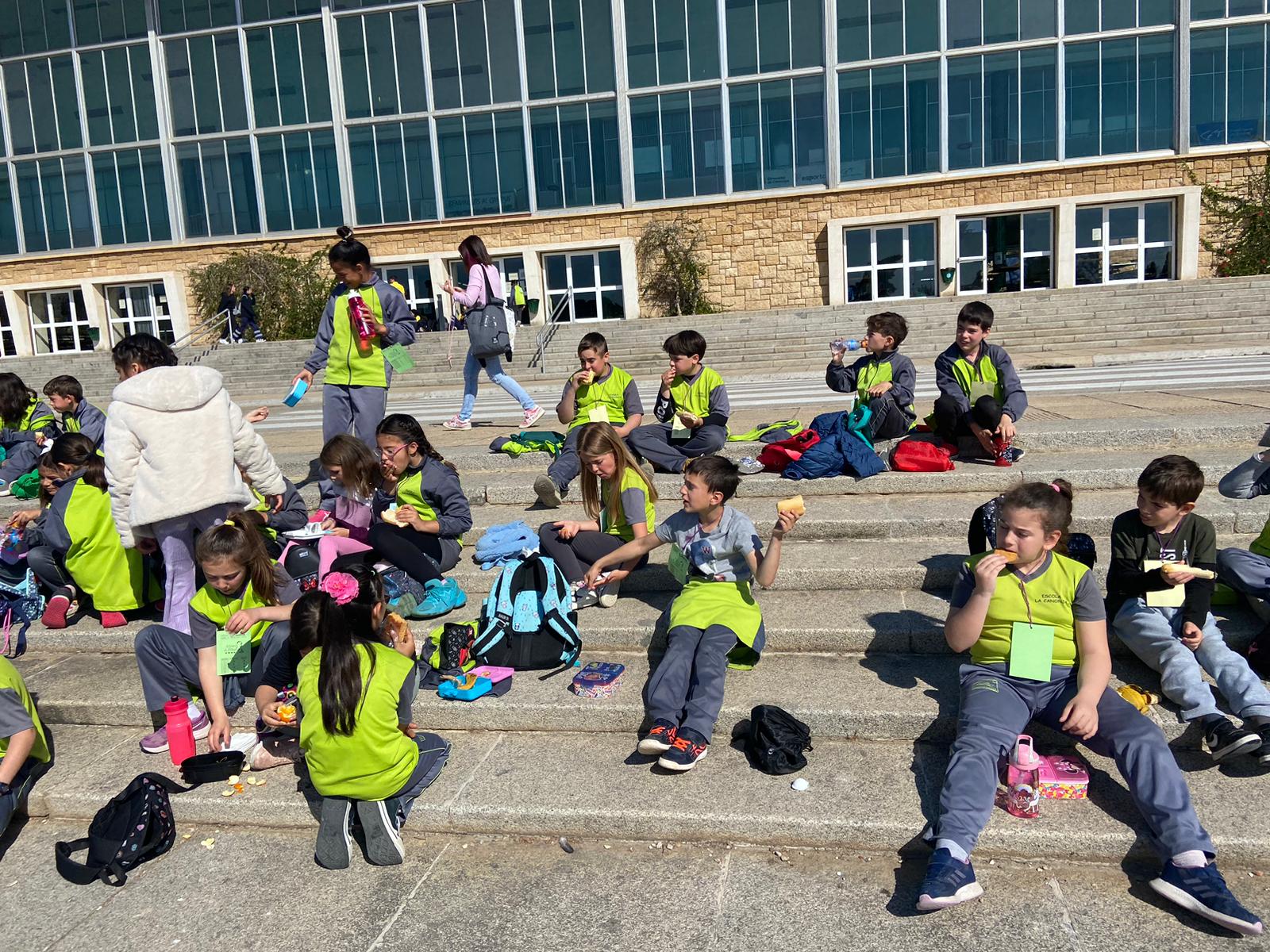 db26fe10-8ca3-4175-8bd5-91e00288e76e