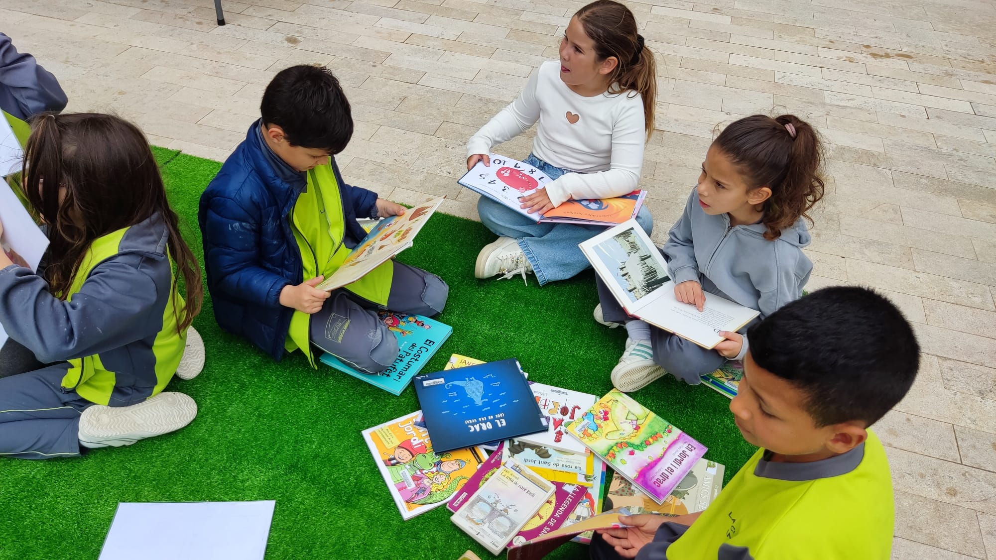 f8167980-7ae6-4644-ac81-df58a2ba4d2c