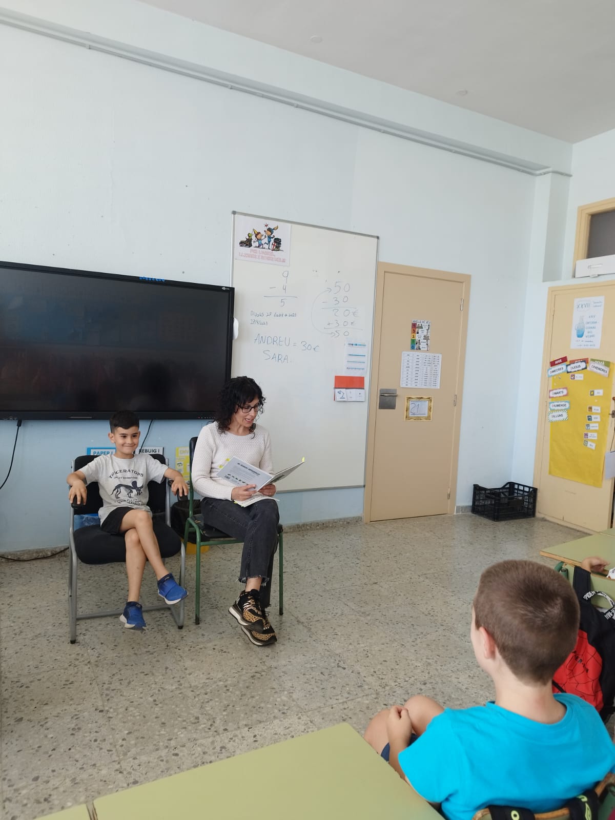 e3e4a400-998c-47d0-b674-d013e5182308