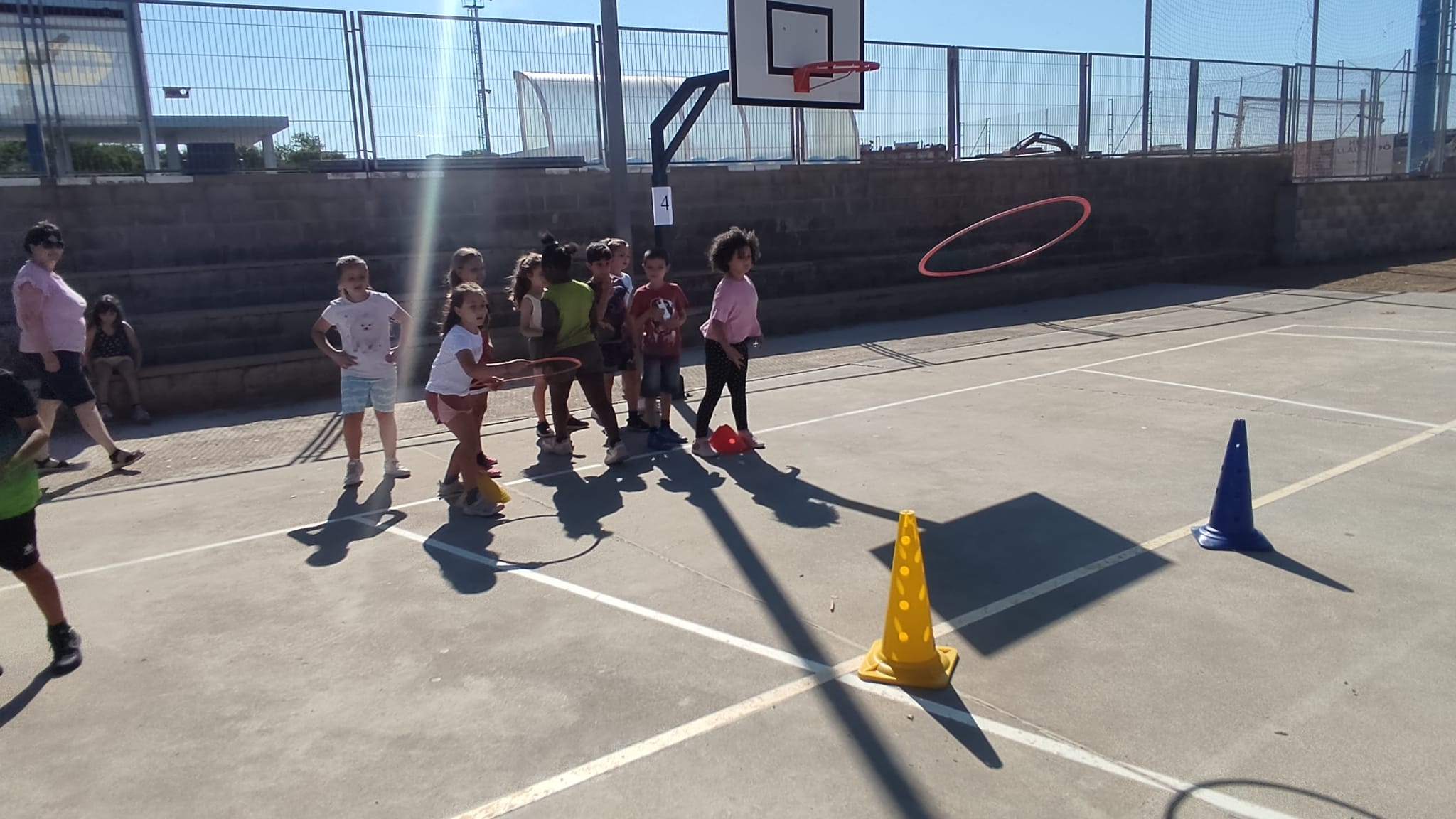 93863435-8ecd-40f2-a3c1-69210263e9b9