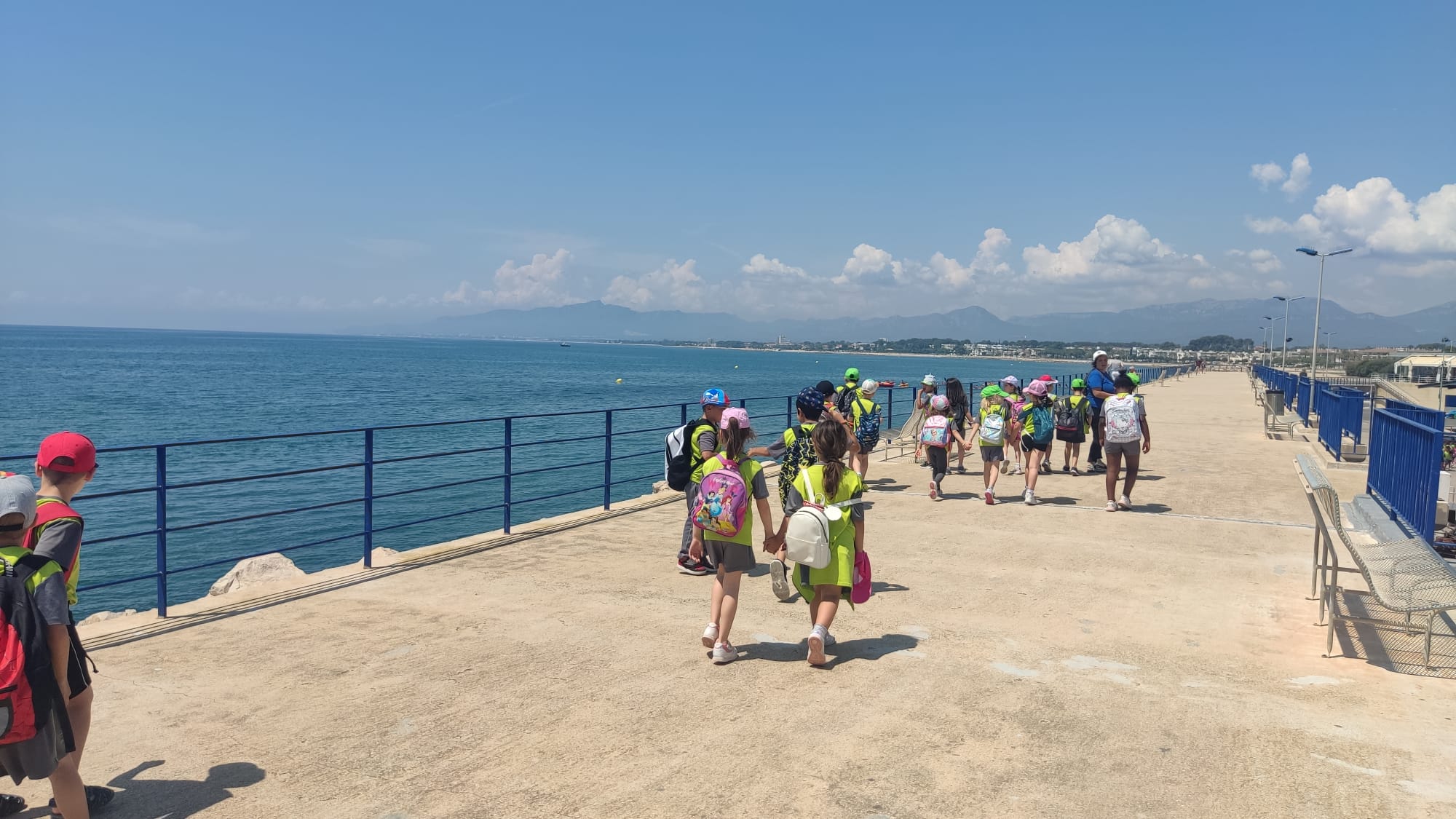 f6546f9c-0922-4674-9819-4f543abf2c5b