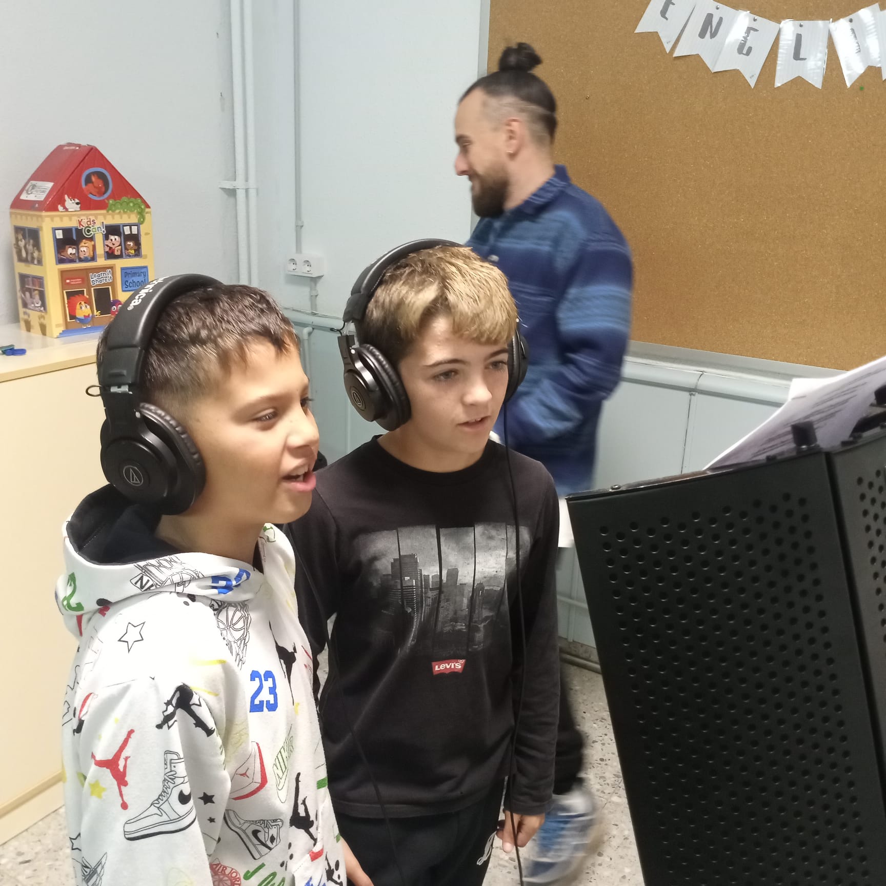 WhatsApp Image 2023-12-01 at 16.38.23