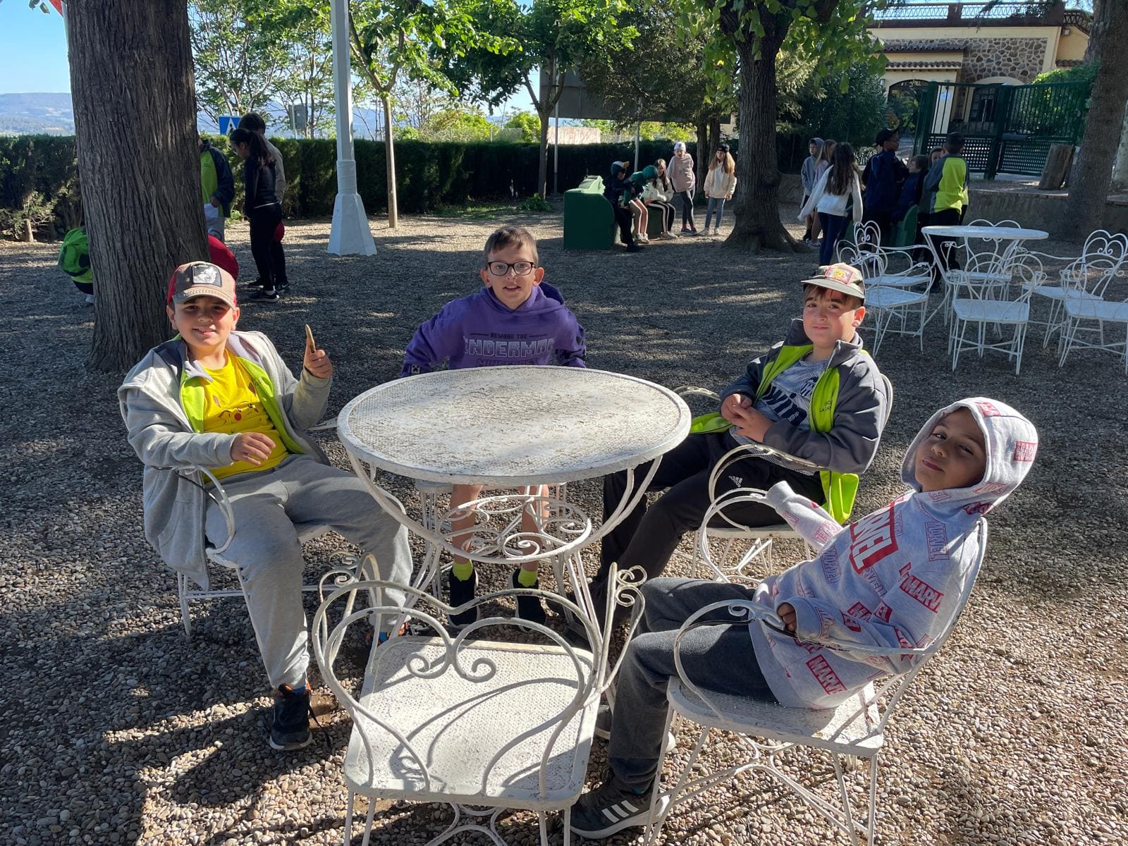 WhatsApp Image 2024-05-08 at 09.42.37 (1)