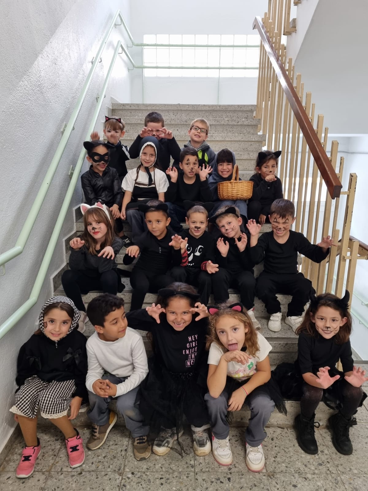 WhatsApp Image 2024-10-31 at 16.40.13 (3)