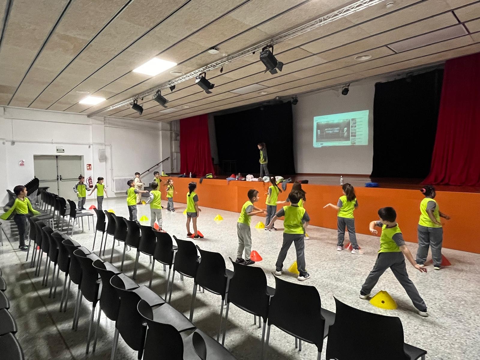 1ae4fabd-e056-4724-9240-8d60a466cd92