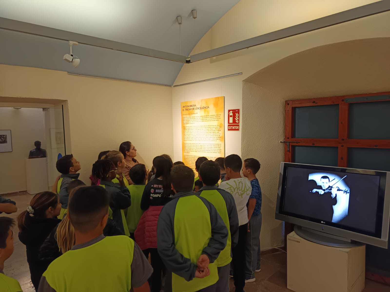 WhatsApp Image 2024-11-21 at 10.46.08(1)