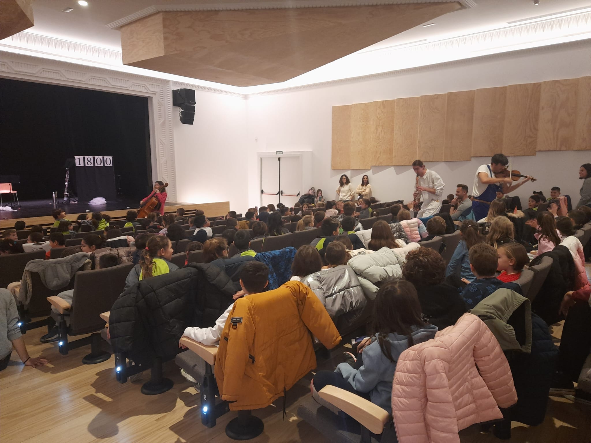 4a21eb3c-f37d-4645-ac5d-c9d69c70b37b