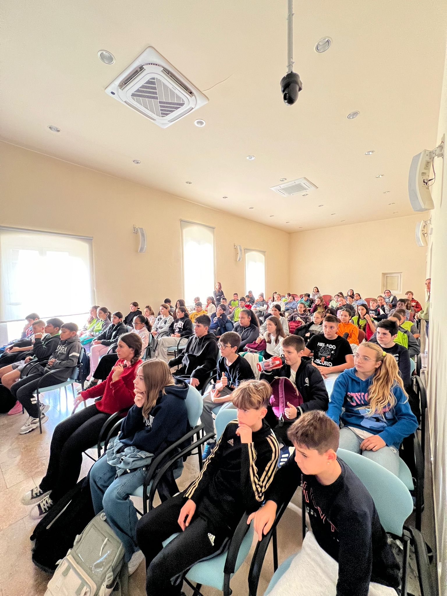 WhatsApp Image 2024-12-03 at 11.20.45