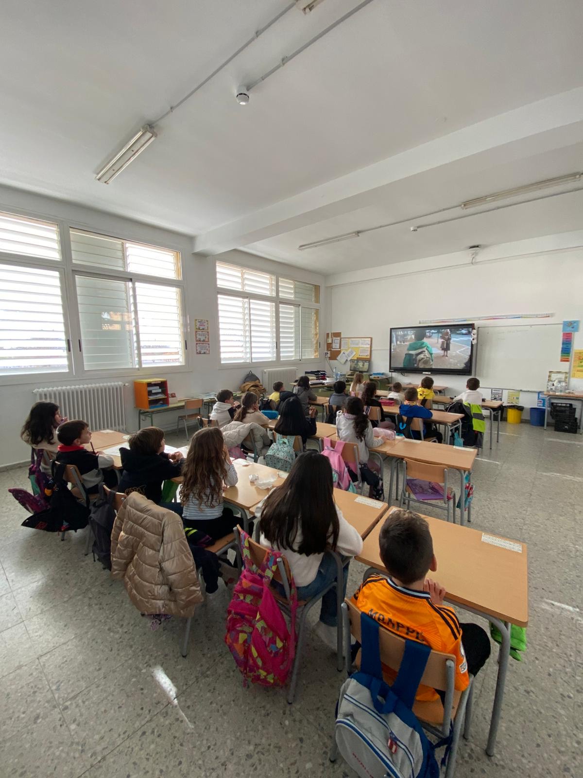 e13c267a-f7d6-4ef5-a4be-092022eb7b2a