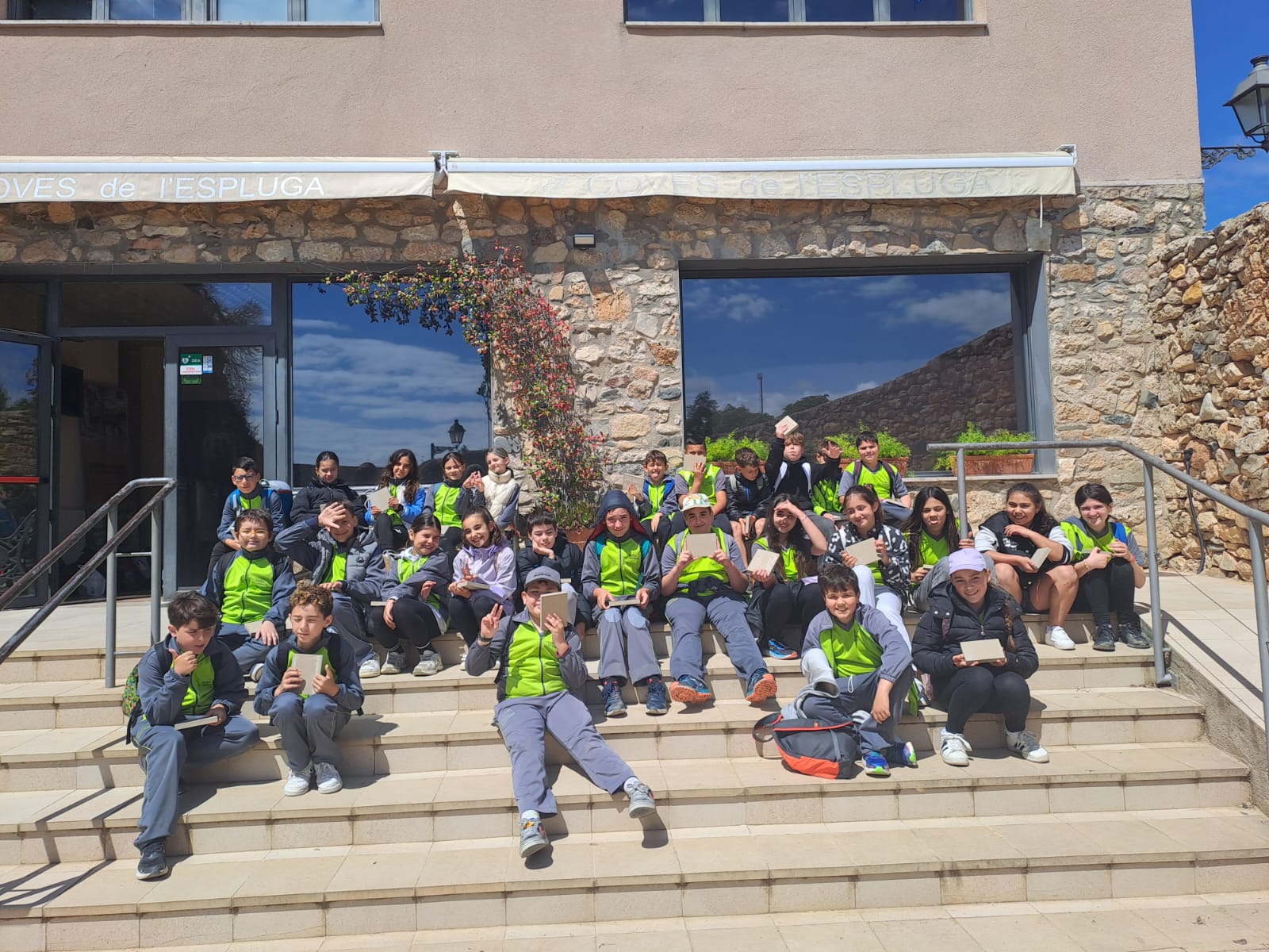 WhatsApp Image 2025-05-06 at 15.40.25 (1)