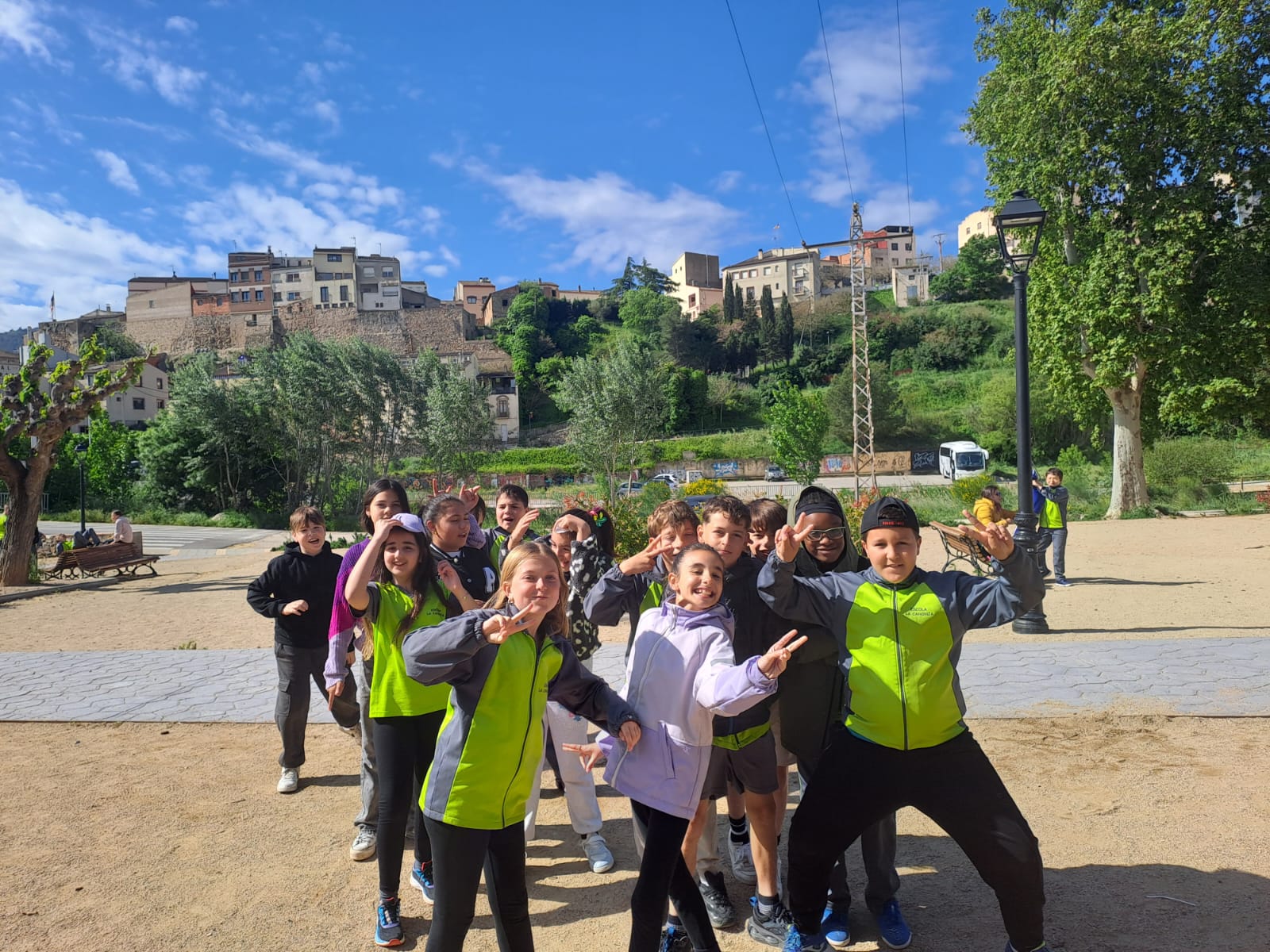 WhatsApp Image 2025-05-06 at 15.40.25