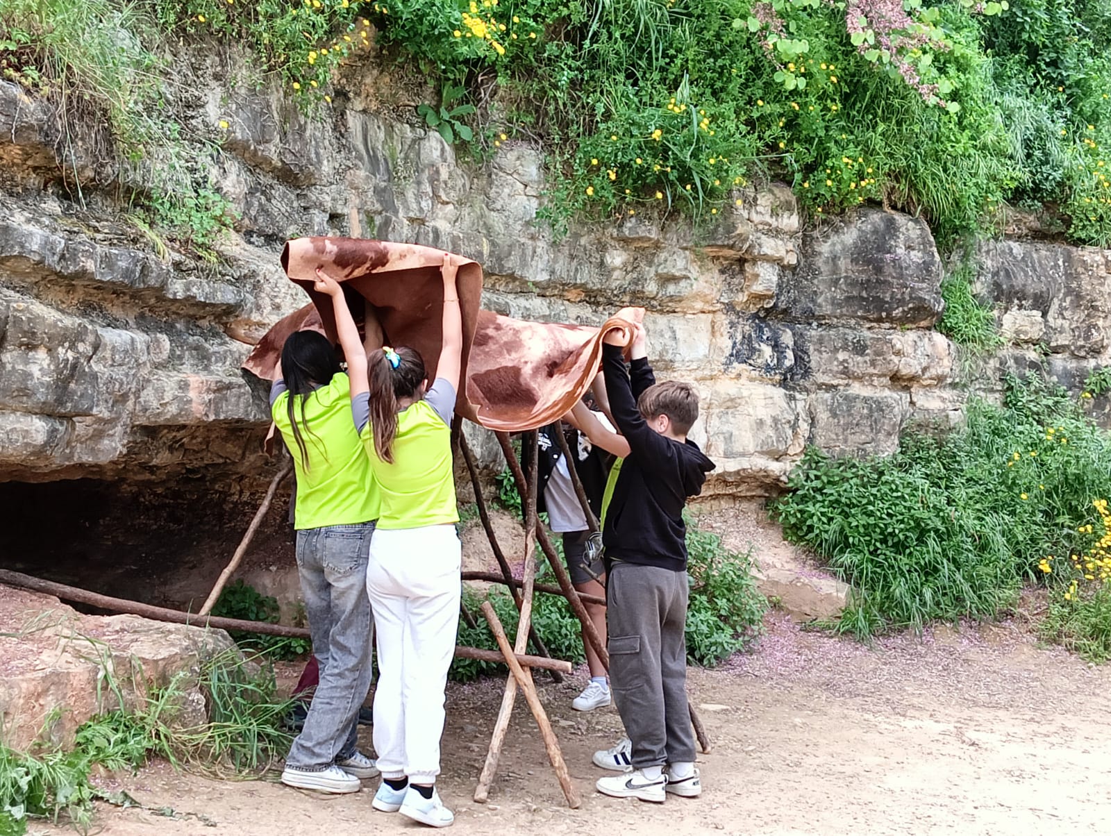 WhatsApp Image 2025-05-06 at 15.40.26