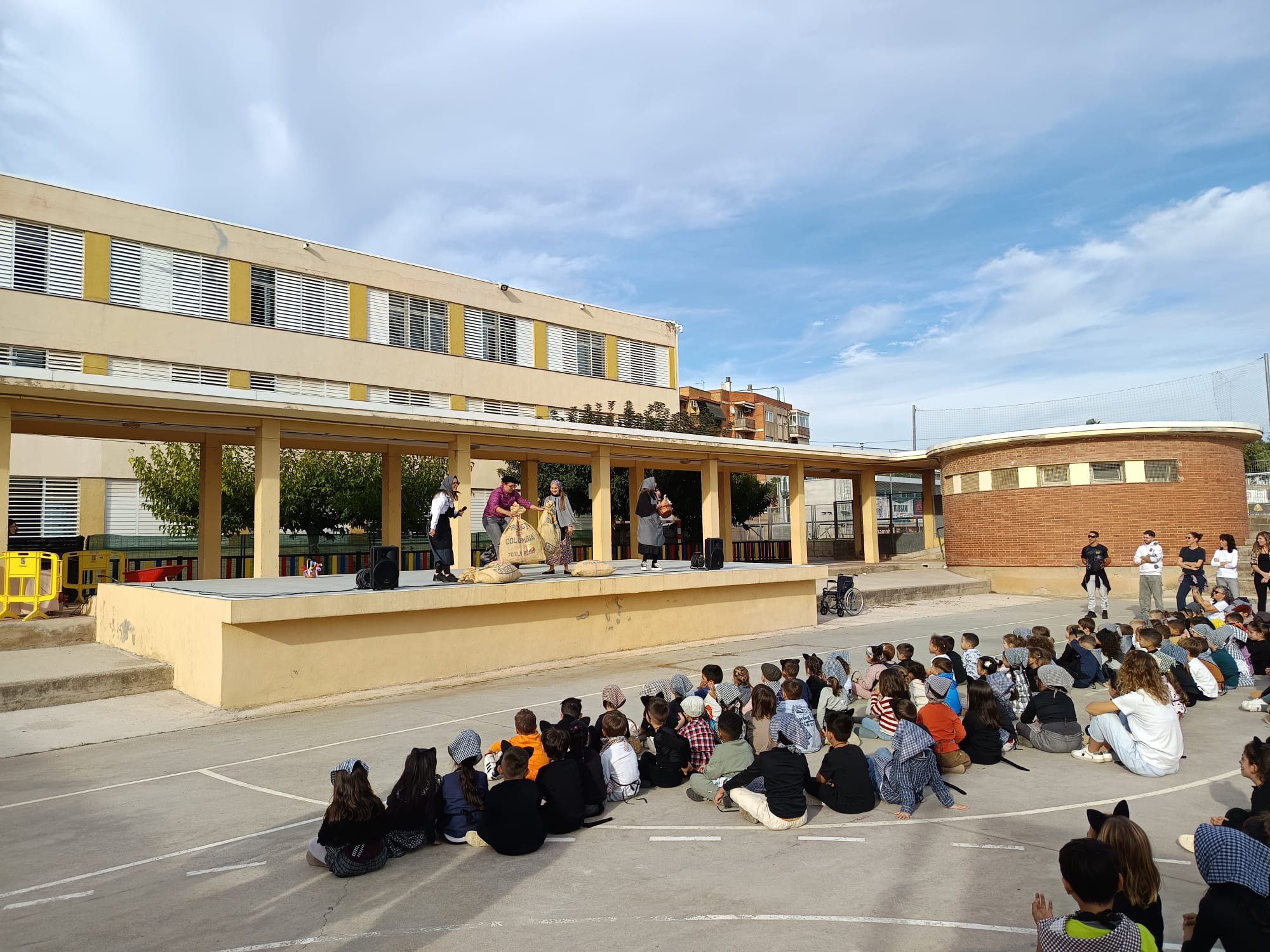 WhatsApp Image 2025-10-31 at 16.51.24 (1)