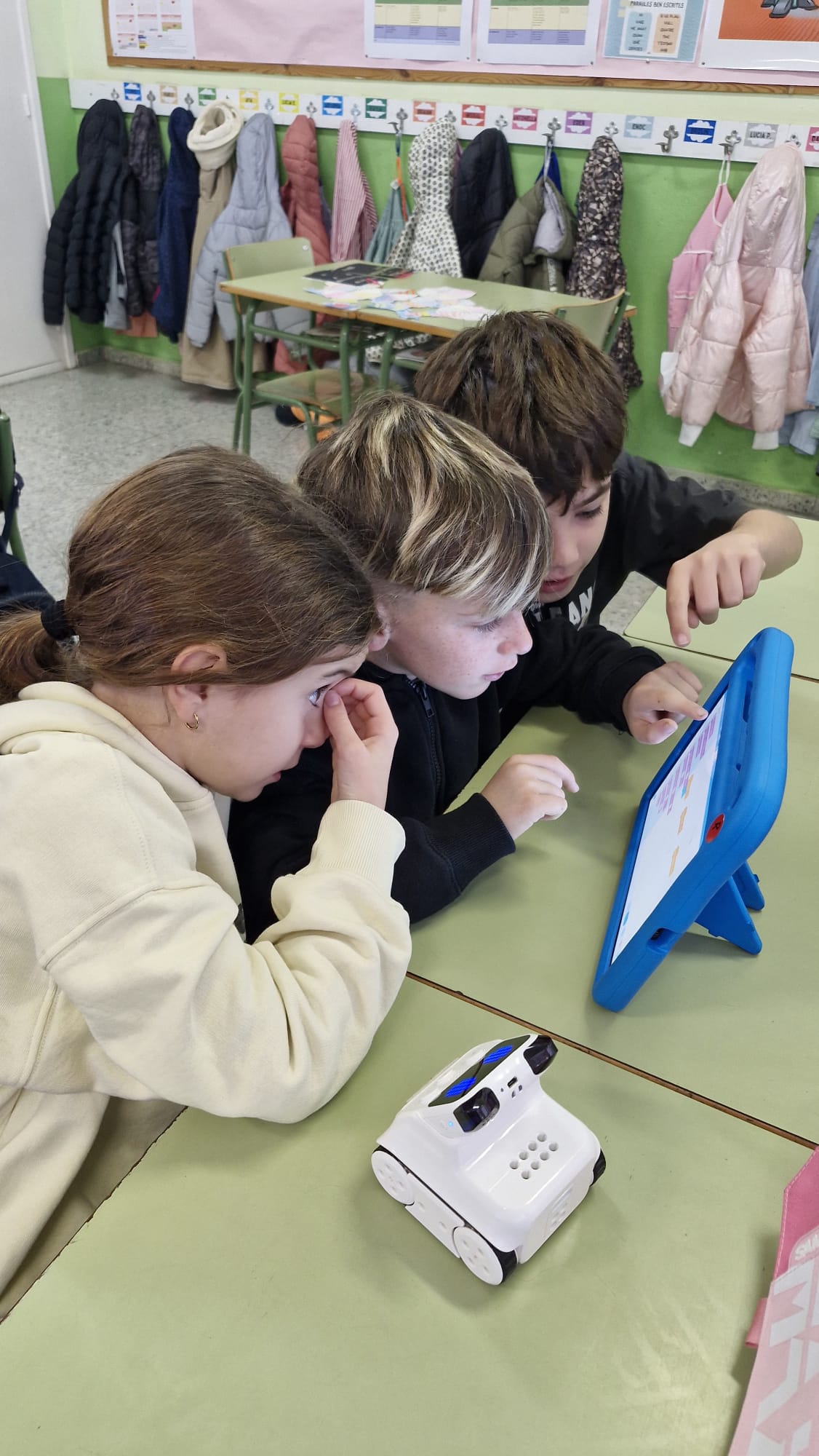 WhatsApp Image 2025-12-15 at 10.32.04WGG