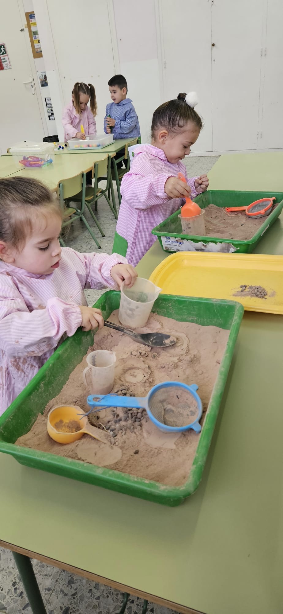 c85b3ad8-f670-4af4-bc6d-d6046f064a93