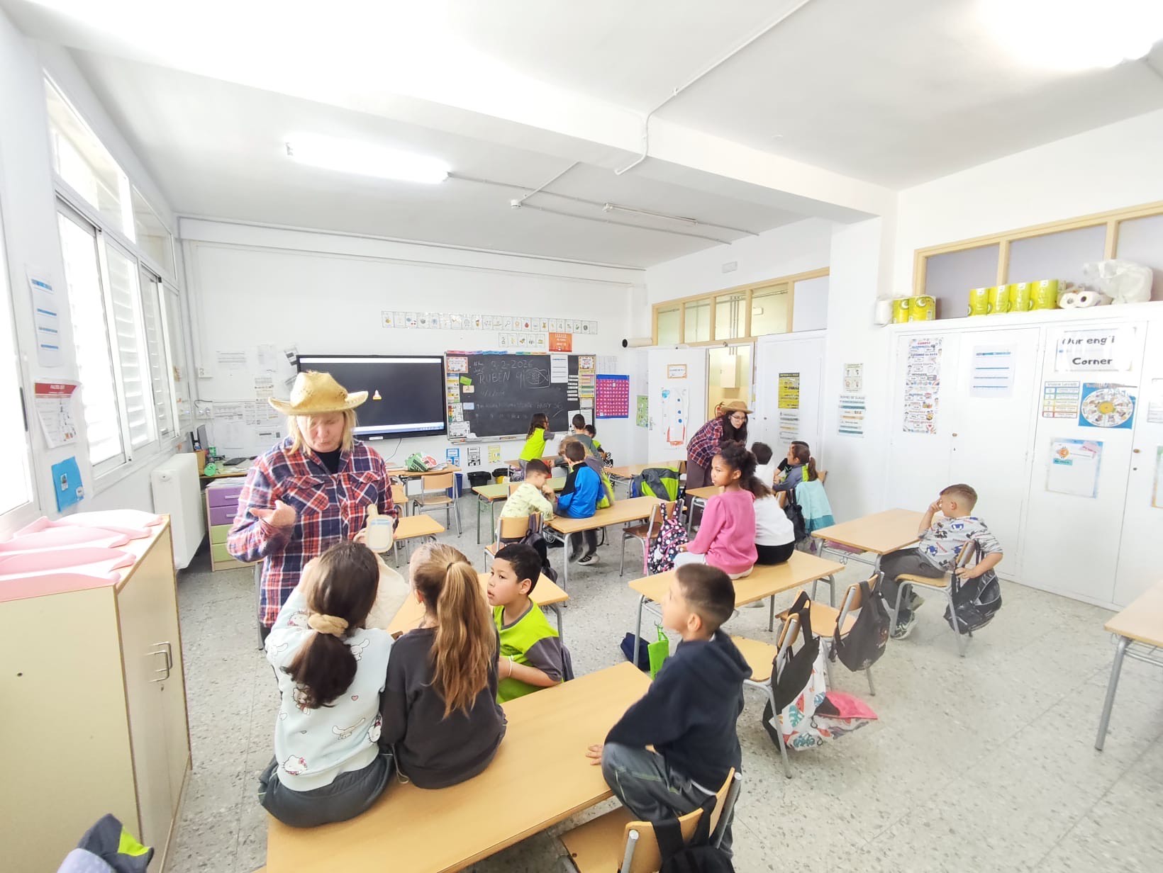 d87a3606-4924-4bb7-8a75-404e09362997