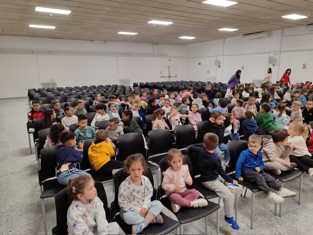 0aae0104-ba1e-405e-9133-157a87b320d8