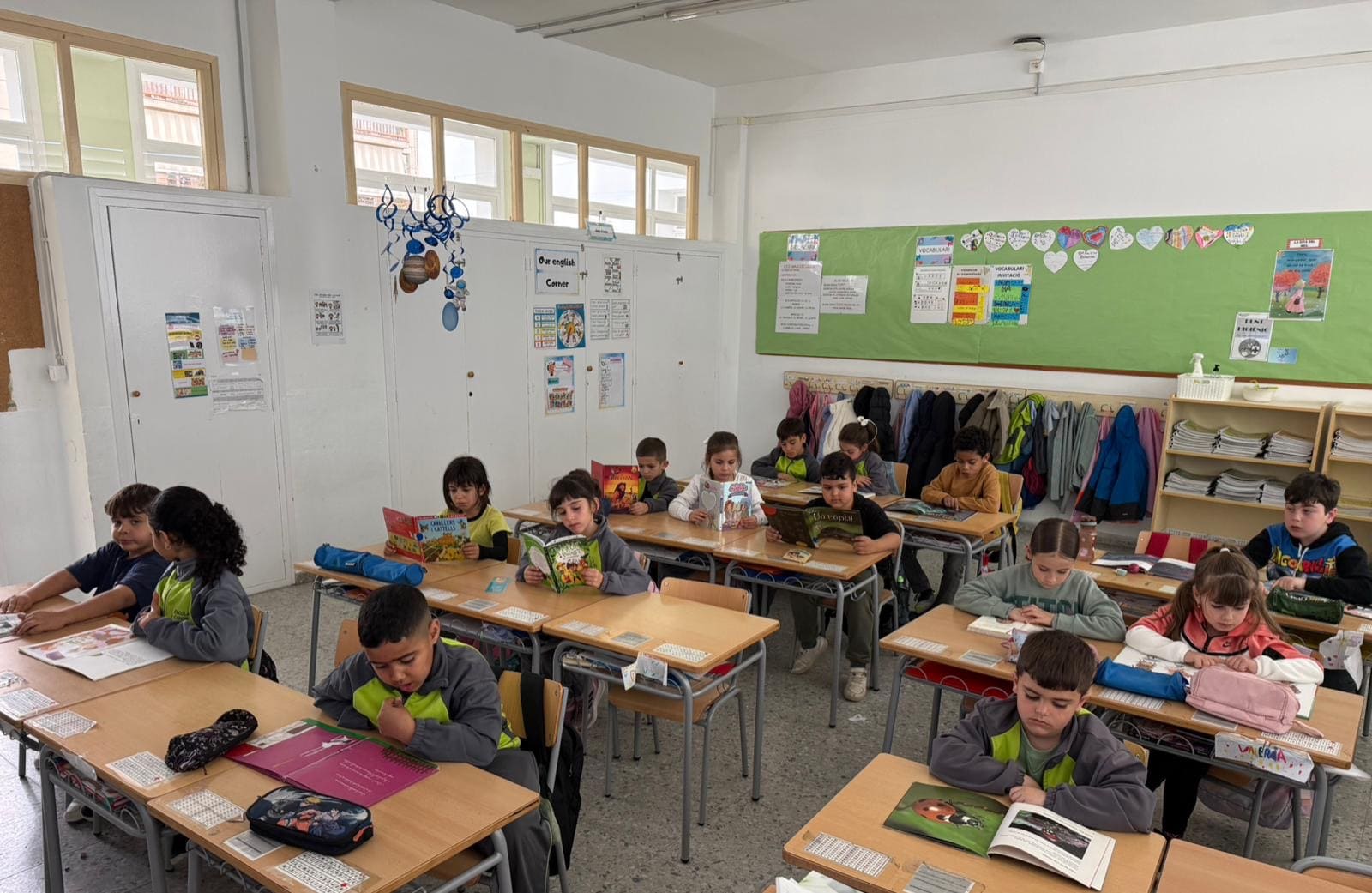 64b4f50a-c1d8-43bb-b19f-1d37135c3f79