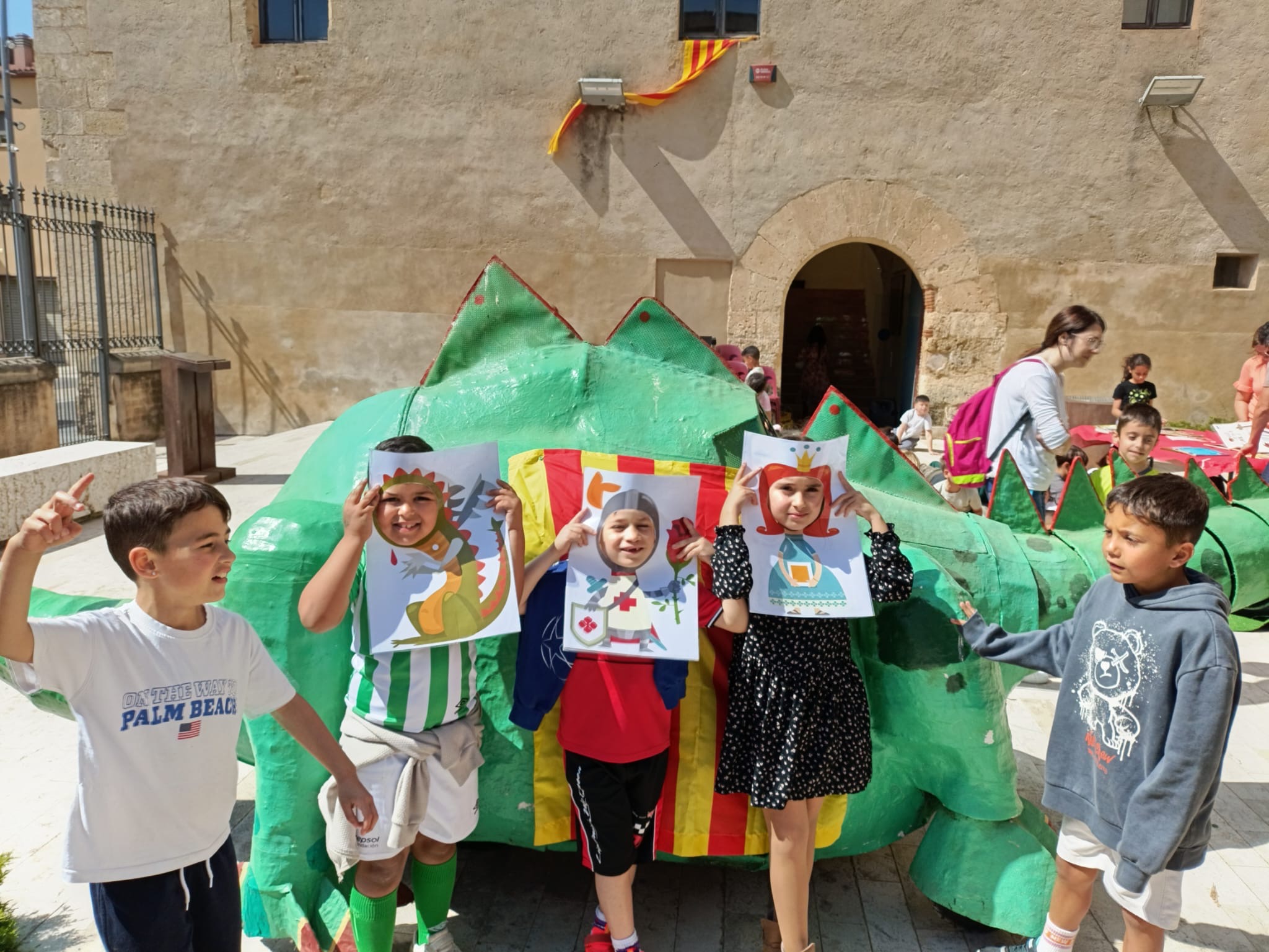 90fddbe2-ad28-438c-a9a2-cf9f5606d7e7