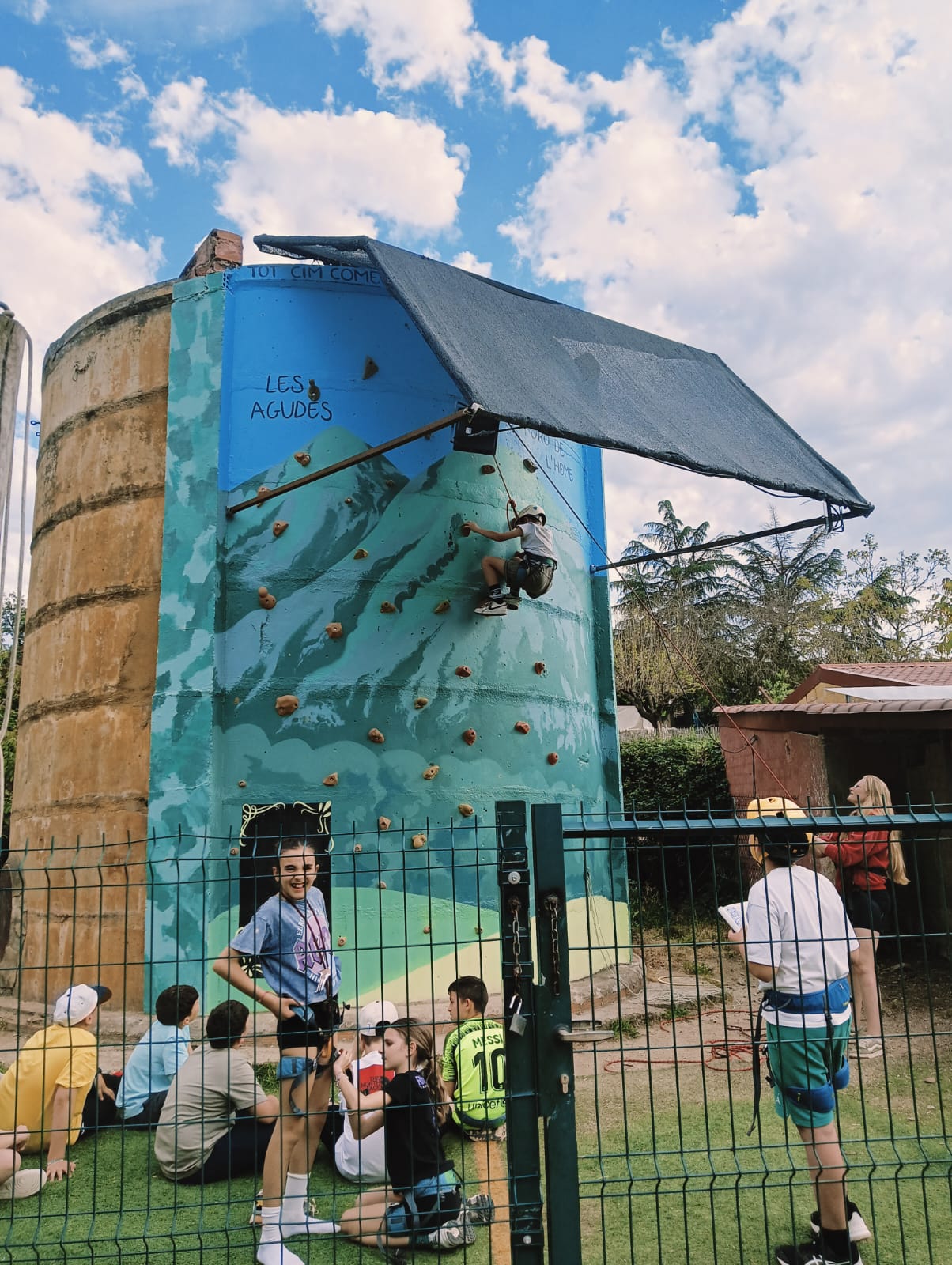 WhatsApp Image 2026-04-20 at 22.08.40 - còpia