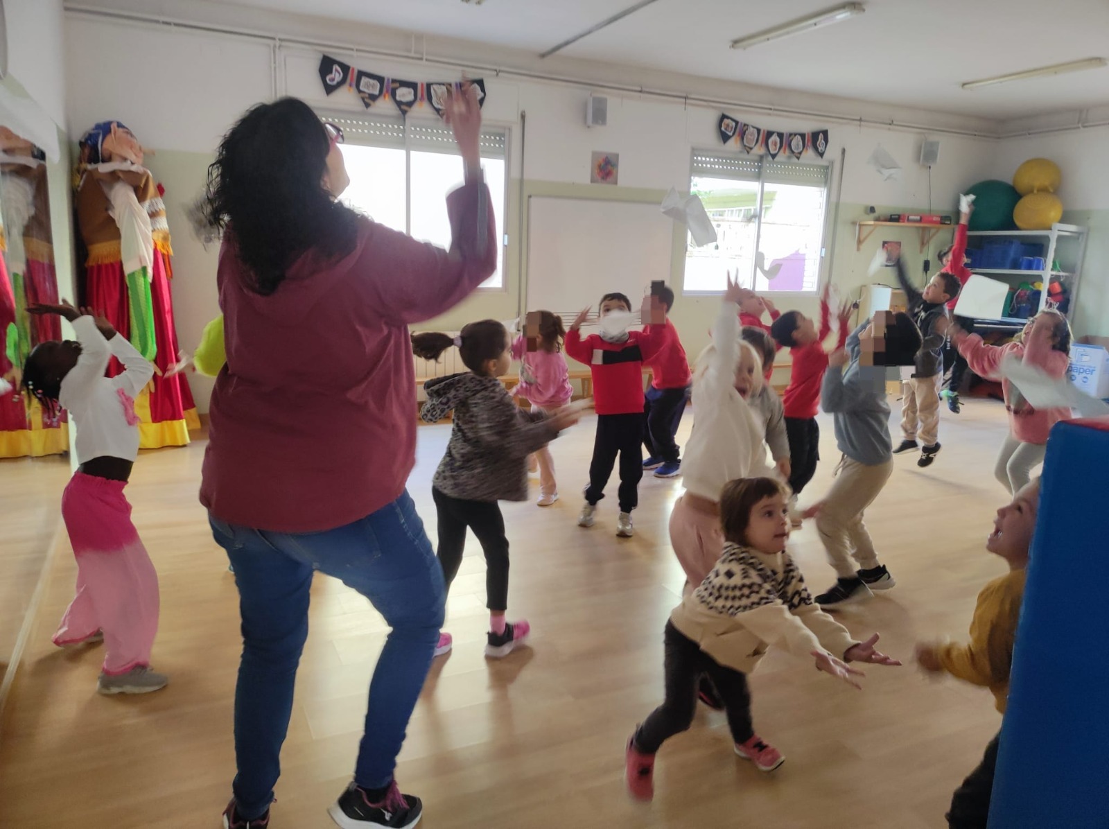 WhatsApp Image 2025-12-02 at 17.44.52 (1)