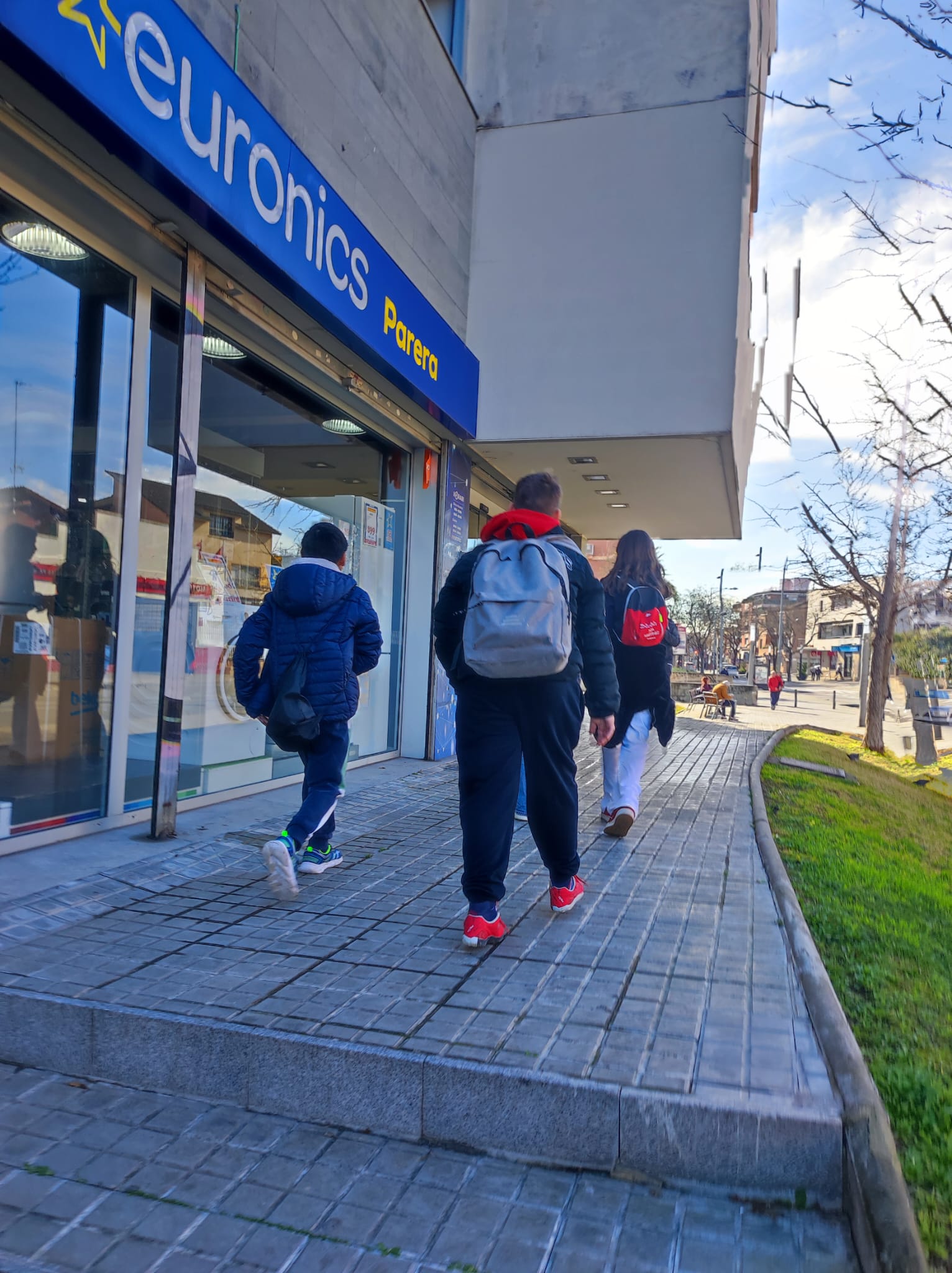 WhatsApp Image 2026-02-05 at 09.12.26 (2)