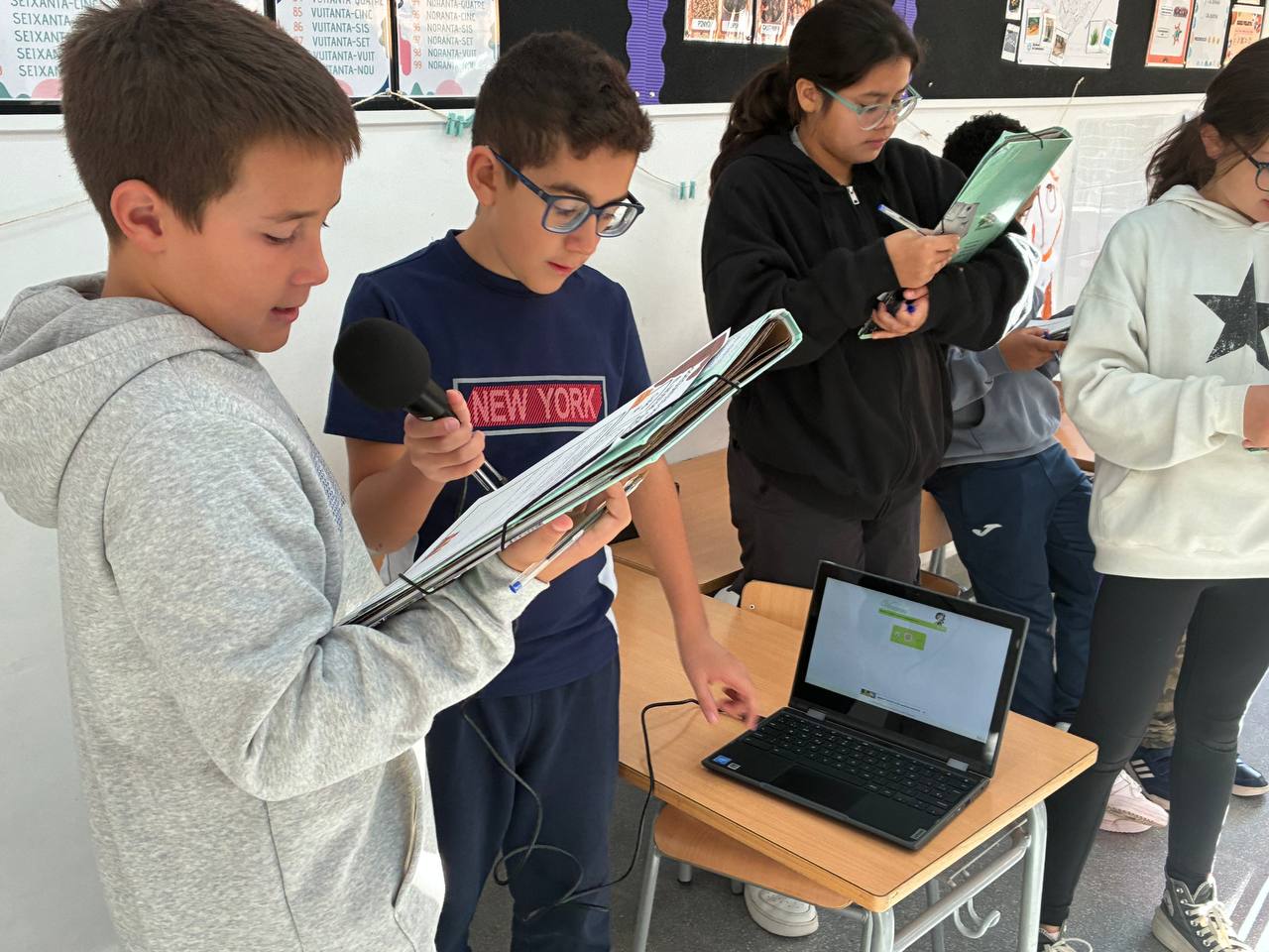 photo_5857024314782190517_y