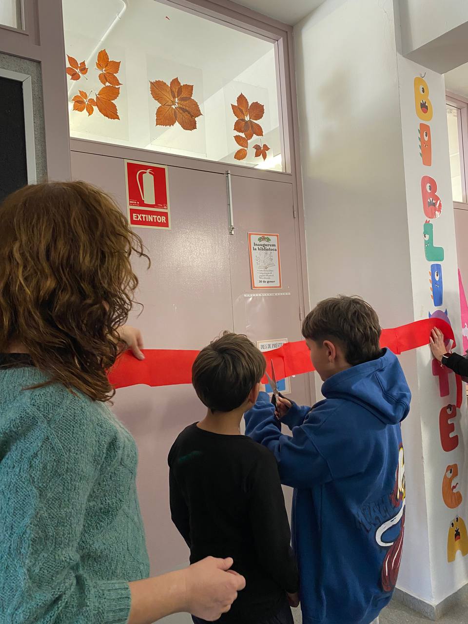 photo_6046095350747041084_y (1)