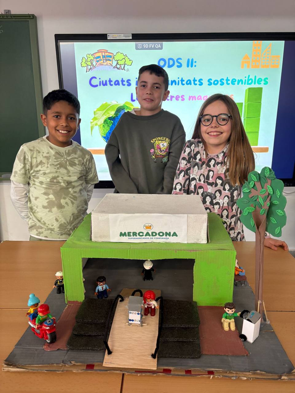 photo_5877420994211811182_y