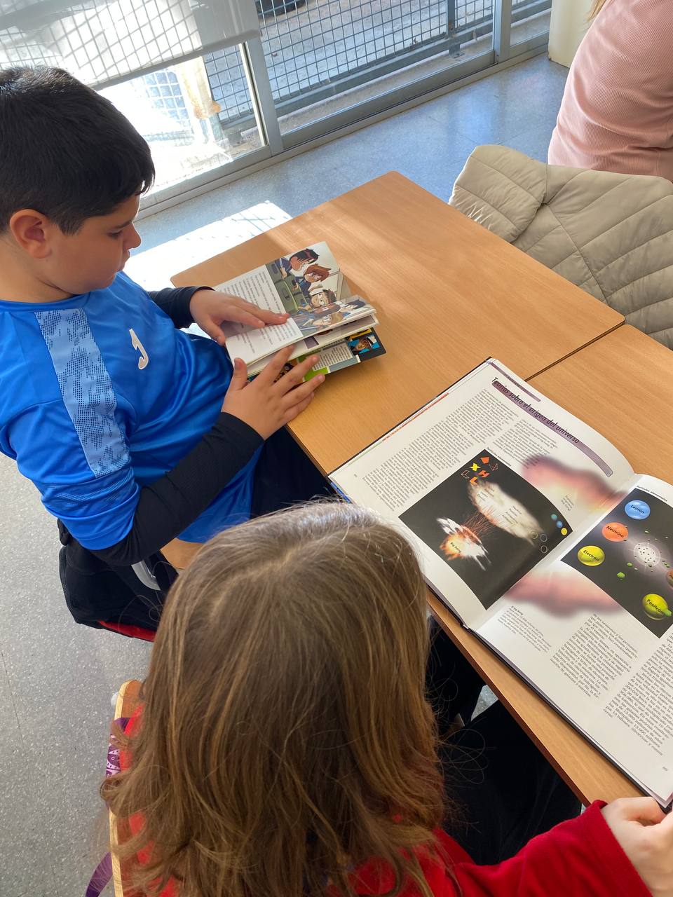 photo_6044091297531891418_y