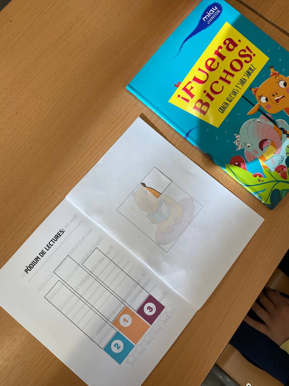 photo_6044091297531891424_y