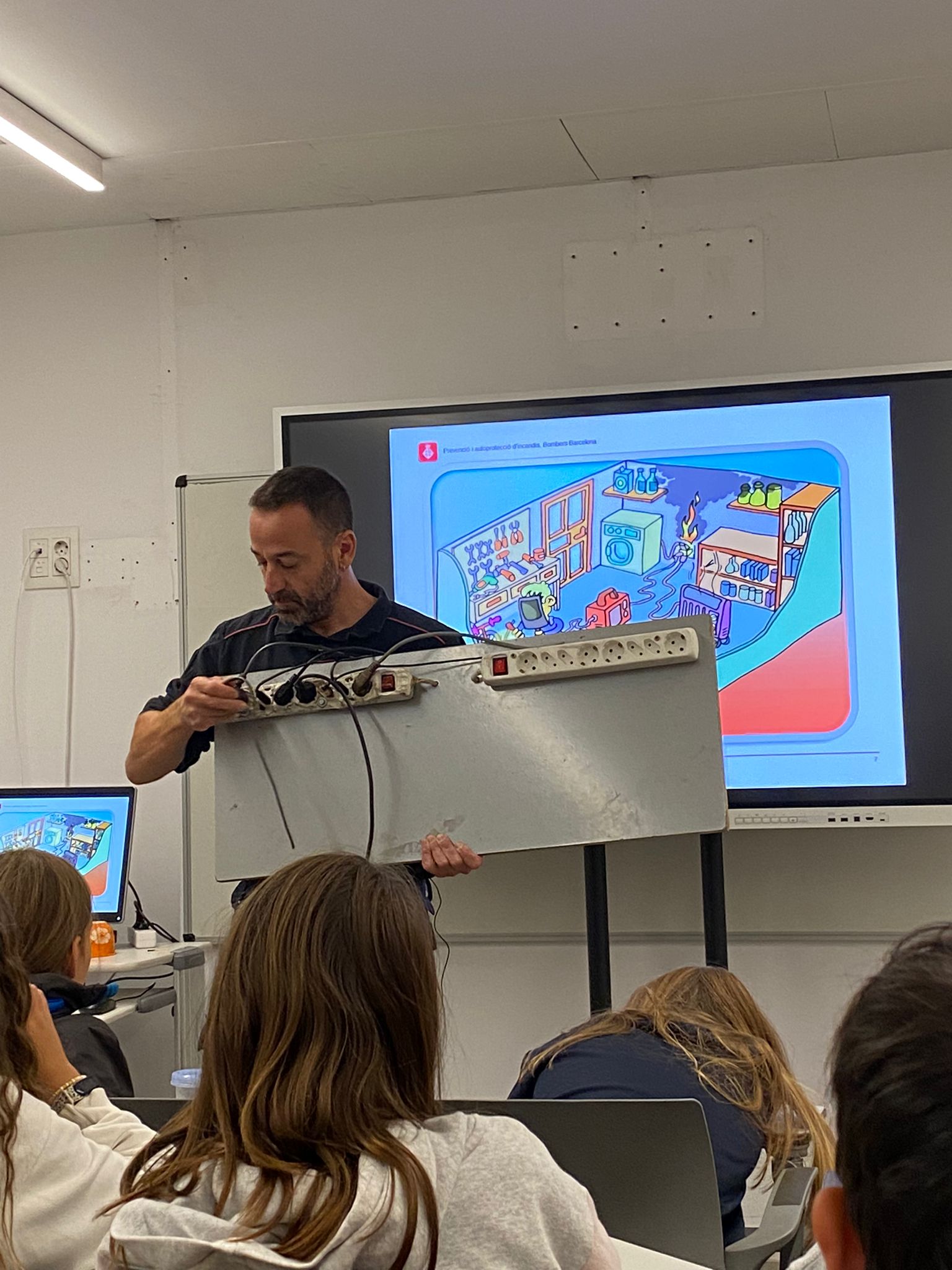 WhatsApp Image 2024-10-11 at 09.23.21 (2)