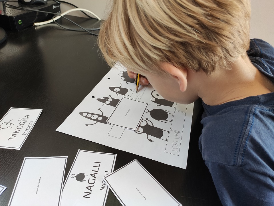 FERRAN_DETECTIU DE PARAULES (1)