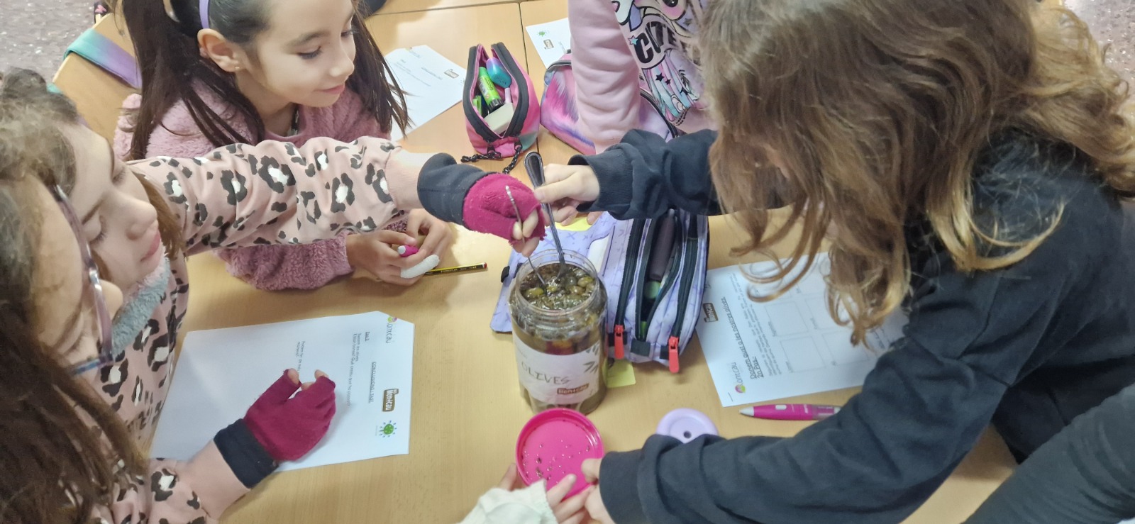 837e5b50-4e27-4103-b95a-5a7350f516ef