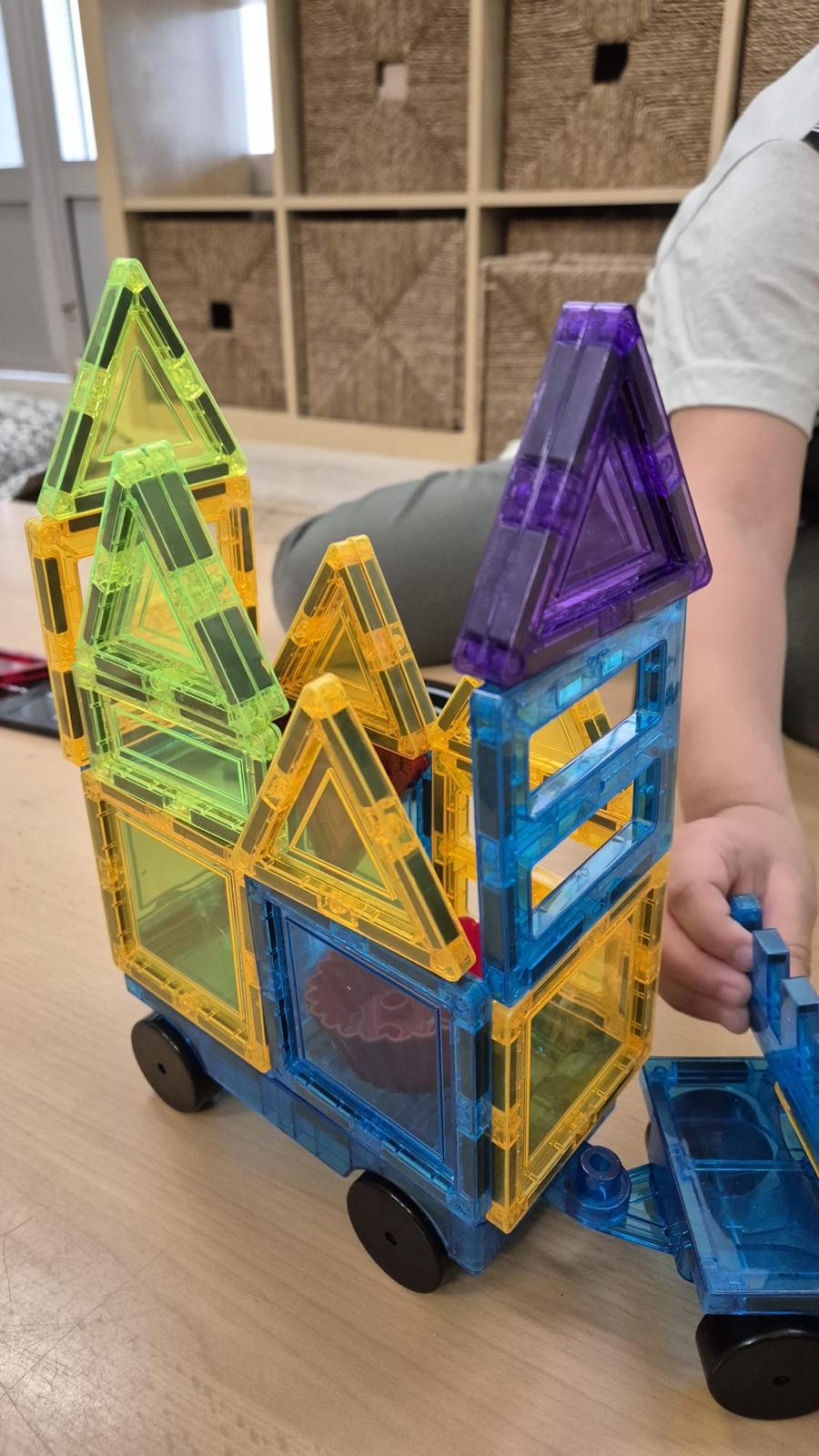 WhatsApp Image 2025-11-10 at 15.31.43 (1)