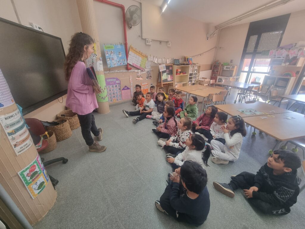 Activitat contacontes 