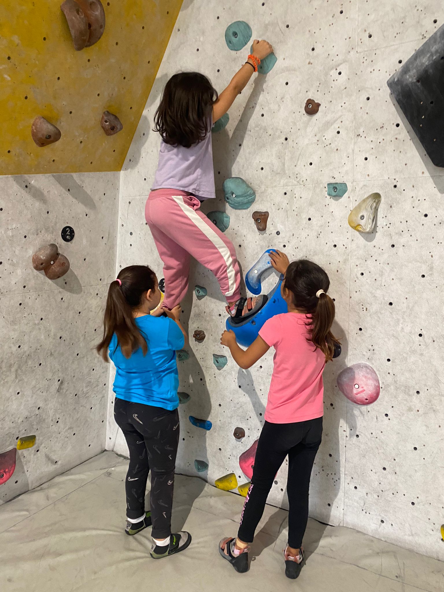 WhatsApp Image 2024-10-15 at 21.24.53